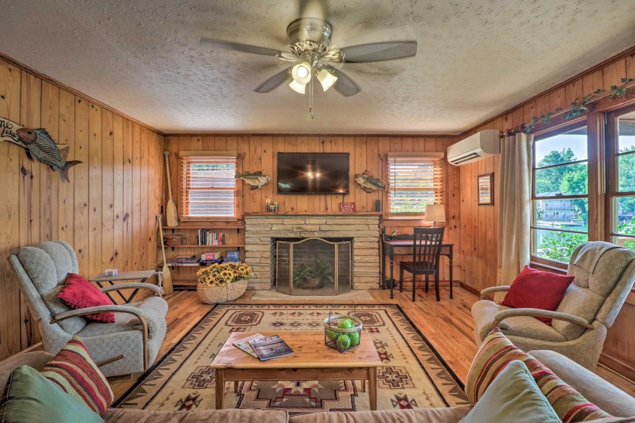 Waterfront Lake Martin Home With Grill And Beach! Eclectic Экстерьер фото