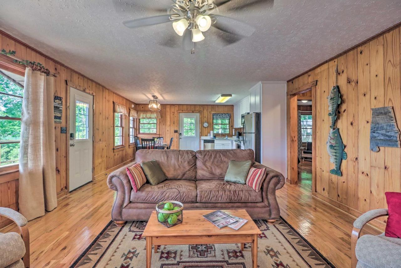 Waterfront Lake Martin Home With Grill And Beach! Eclectic Экстерьер фото